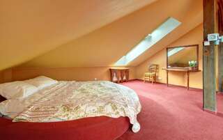 Отели типа «постель и завтрак» Aerohotel Вильнюс Двухместный с 1 кроватью или 2 отдельными кроватями и душем-13